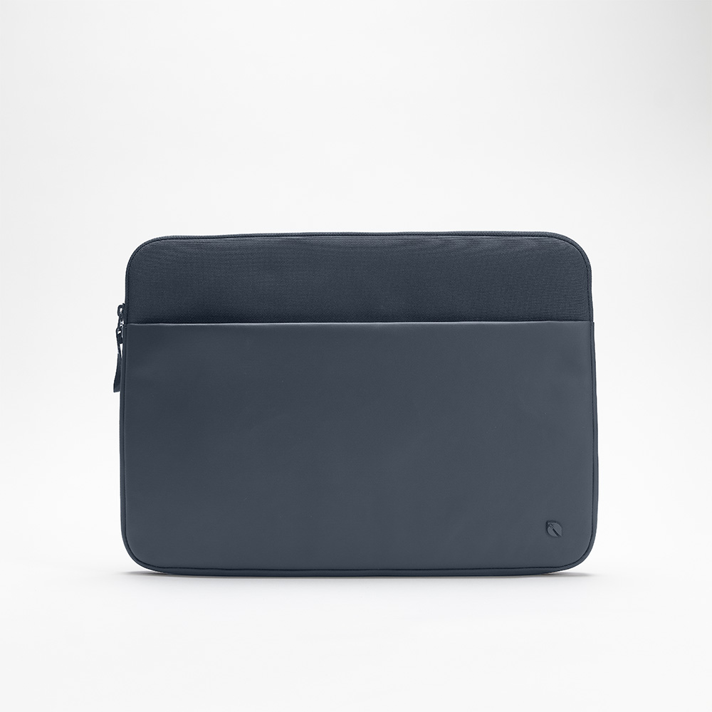 Incase A.R.C. Sleeve - MacBook Pro 14" (2021-2026) - Navy