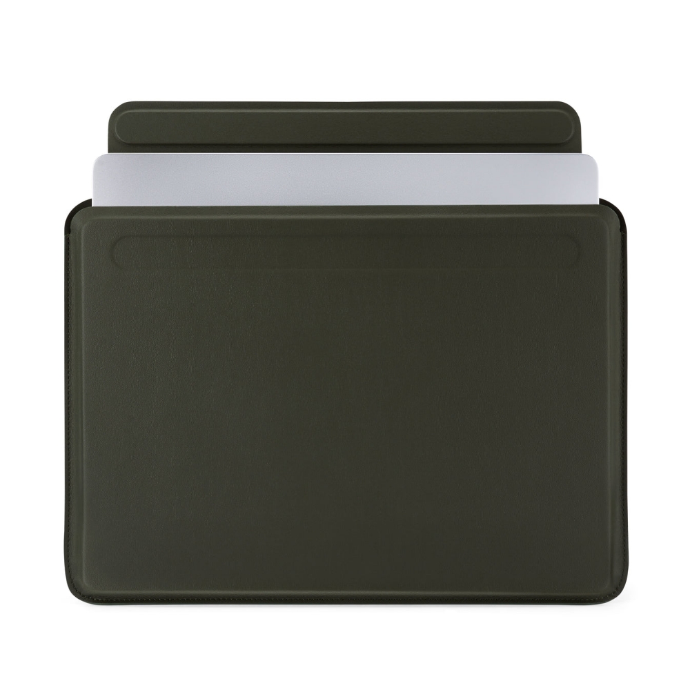 Pipetto Ultra Slim Sleeve - MacBook Neo 13" / Air 13" / Pro 14" (2021-2026) - Dark Green