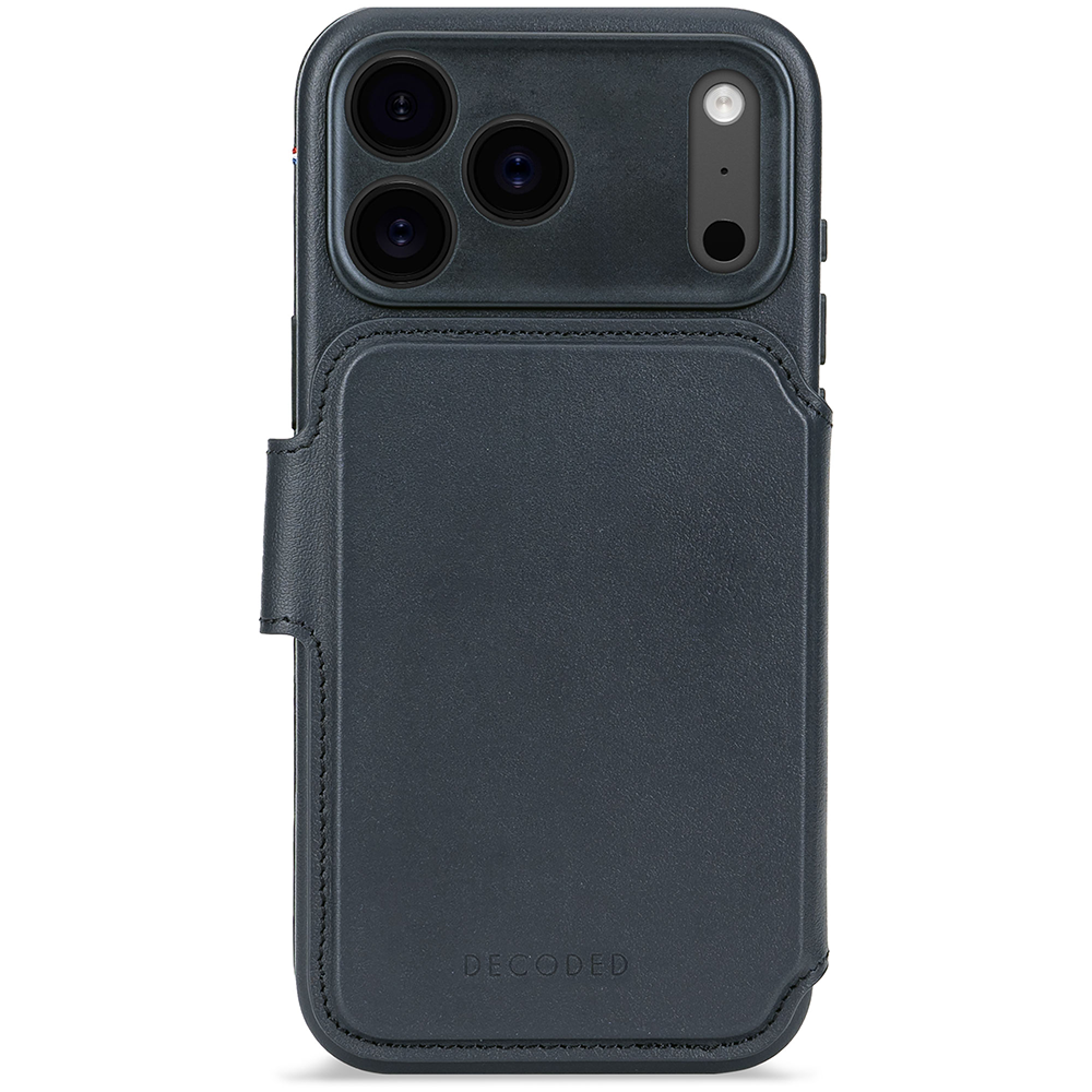 Decoded Leather Detachable Wallet - iPhone 17 Pro - Navy Shadow