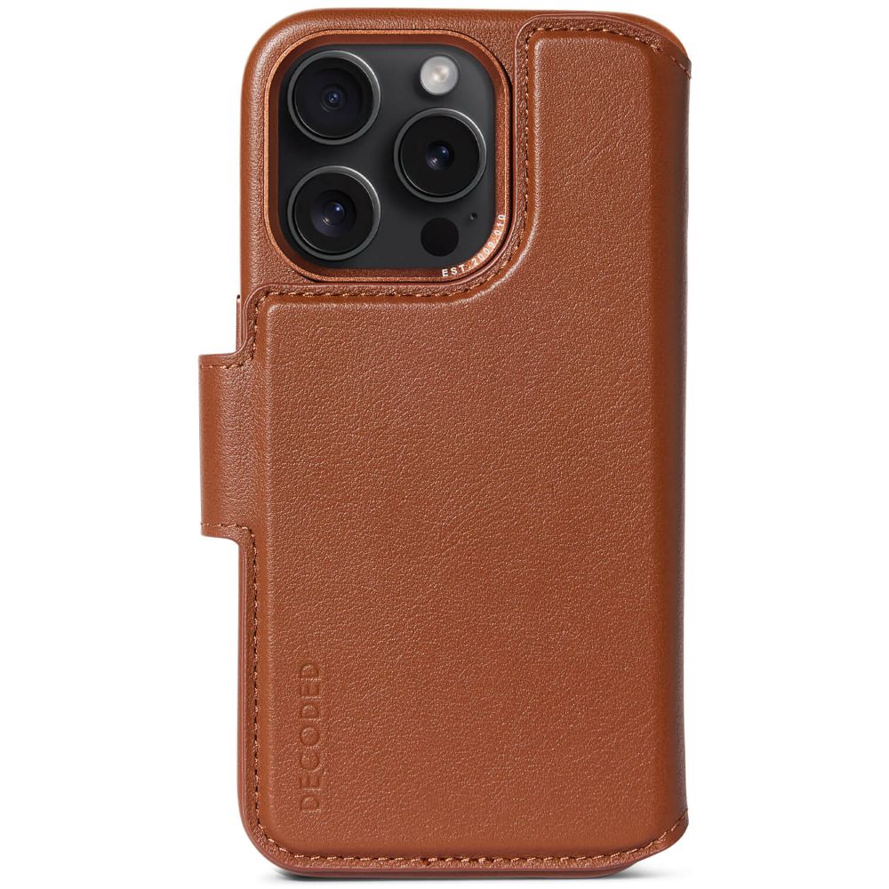 Decoded Drop Protection MagSafe Wallet - iPhone 15 Pro - Tan