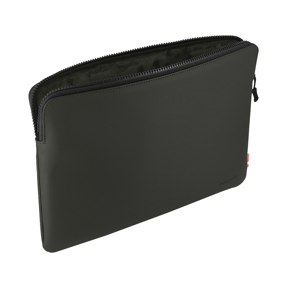 dbramante1928 Oxford ICON Sleeve - MacBook Air 15" (2023-2026) - Forest Shadow